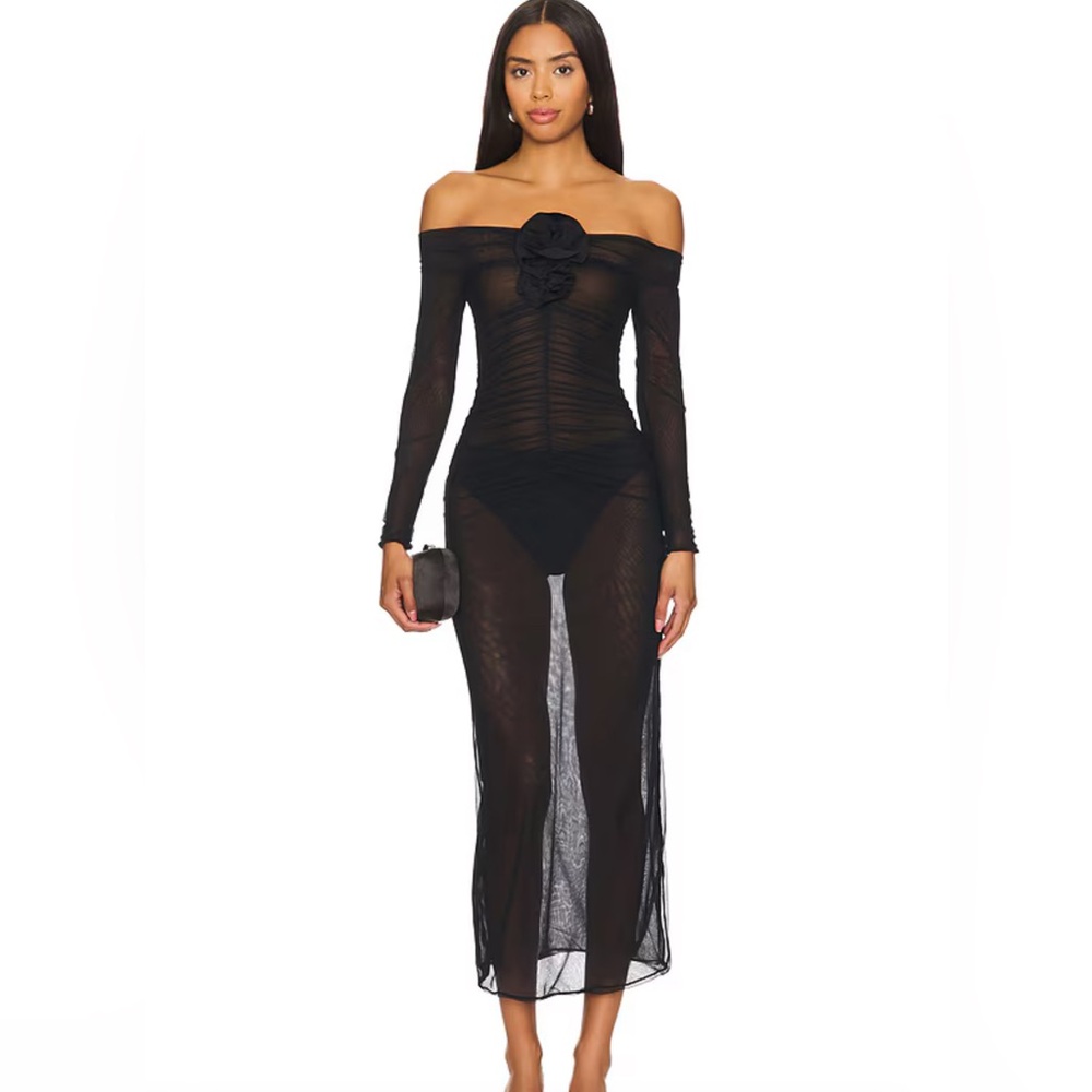 Maygel Coronel Black Off-Shoulder Midi Dress